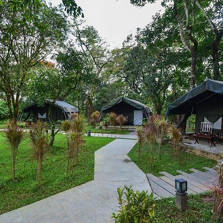 Monica Garden Bungalow Vālpārai Eksteriør bilde