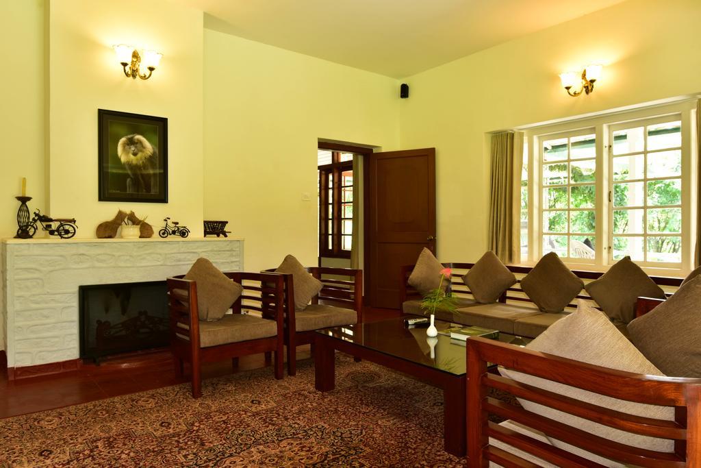 Monica Garden Bungalow Vālpārai Eksteriør bilde